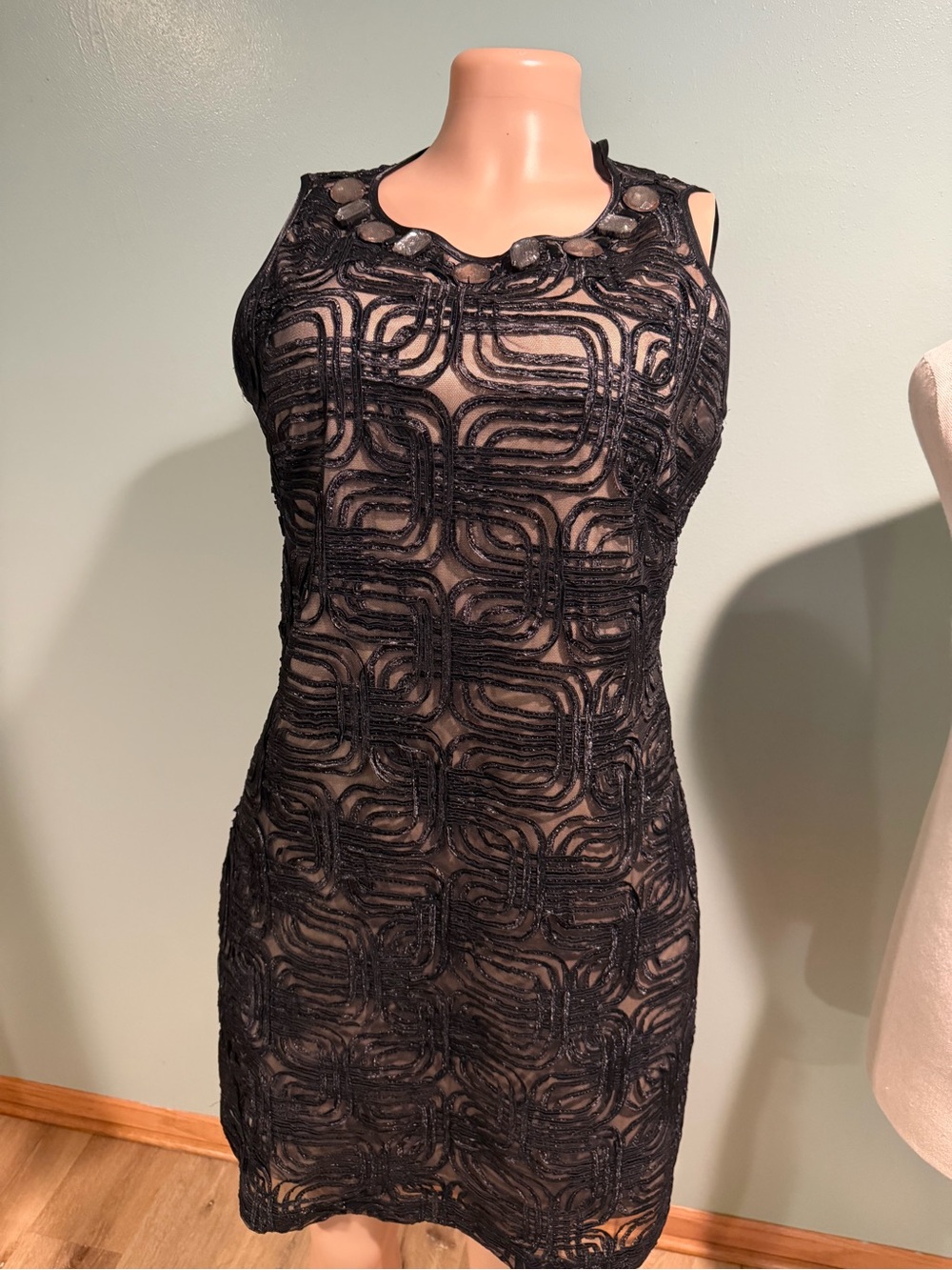 Jessica Howard Black Beaded Sleeveless Mini Dress